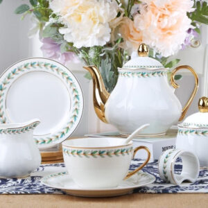French Floral Tea Set (31 Piece) 6" Cake Plate x6 200cc Tea cup saucer x6+6 small spoon tea pot 1+1 sugar Pot with lid 1+1 milk pot x1 napkin holder x2