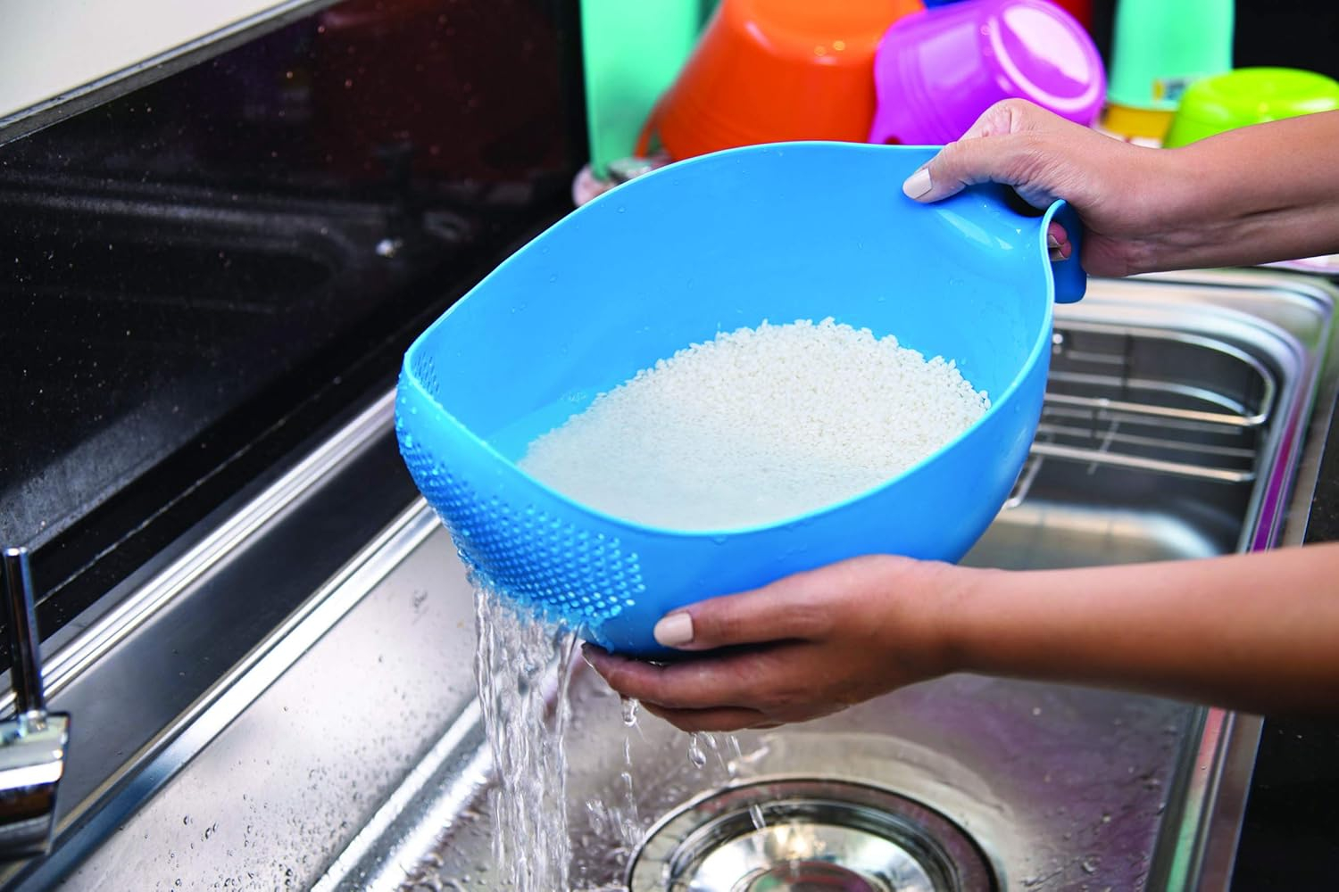 Mintra Home Rice Colander (Green) - Strainer, Lightweight, for cleaning rice, beans, fruit and vegetables 9.5x13x7 - Image 2