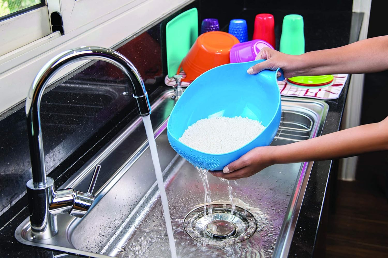 Mintra Home Rice Colander (Green) - Strainer, Lightweight, for cleaning rice, beans, fruit and vegetables 9.5x13x7 - Image 5