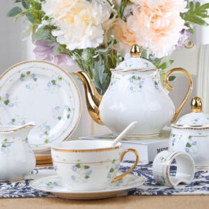 French Floral Tea Set (31 Piece) 6" Cake Plate x6 200cc Tea cup saucer x6+6 small spoon tea pot 1+1 sugar Pot with lid 1+1 milk pot x1 napkin holder x2
