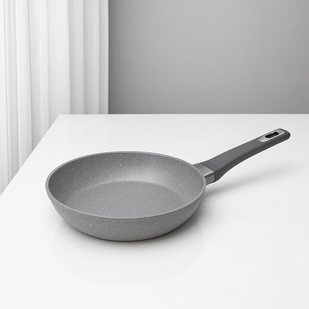 Premium Round Fry Pan Set (28 & 26 CM) – Nonstick, Heat-Resistant Cookware with Wooden Handle – Non-Toxic Kitchen Tools for Gas & Induction – Ideal for Daily Cooking (26 CM)