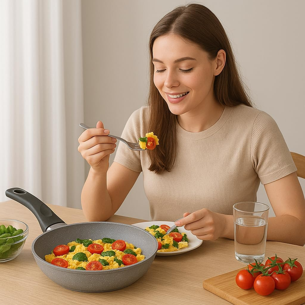 Premium Round Fry Pan Set (28 & 26 CM) – Nonstick, Heat-Resistant Cookware with Wooden Handle – Non-Toxic Kitchen Tools for Gas & Induction – Ideal for Daily Cooking (28 CM)