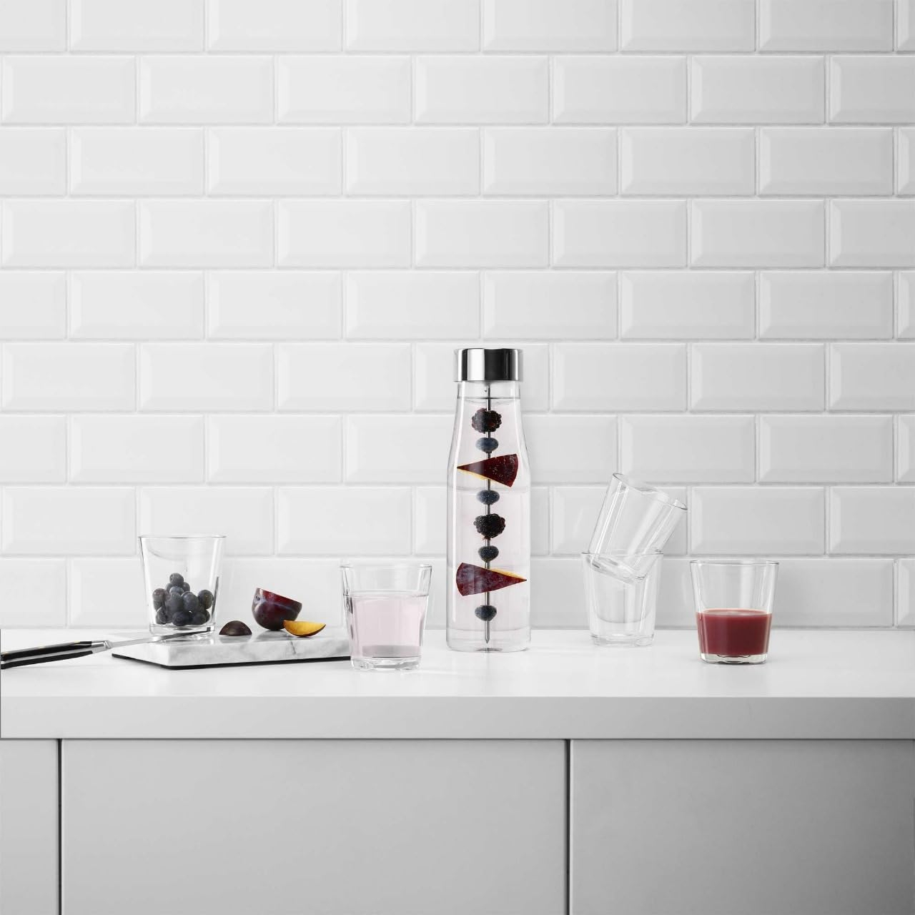 B&S Eva Solo MyFlavour 1.0L Glass Carafe – Eco-Friendly Beverage Infuser with Removable Fruit Infuser – Perfect for Iced Tea, Water, & Flavored Drinks – BPA-Free, Durable, Stylish Design - Image 2